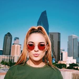 Meet your Posher, Maddie